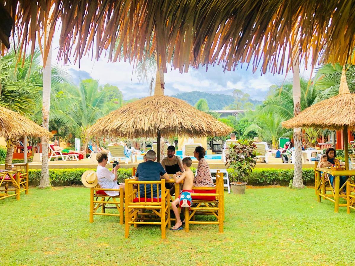 Peaceful Resort Krabi, Koh Lanta - SHA Plus Exterior foto
